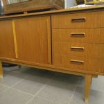 715 4084 Sideboard